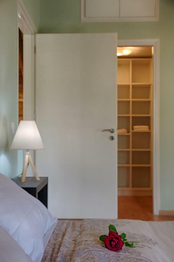 Modern Eco Friendly Villa Close To Town Pelekas Exterior foto